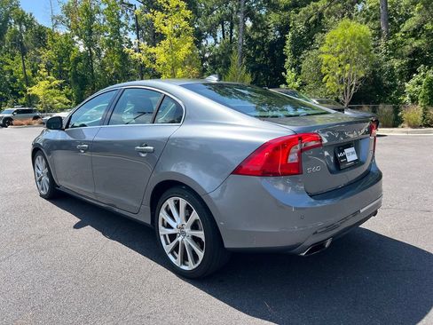 Used 2018 Volvo S60 T5 Inscription Platinum AWD/4WD image 5