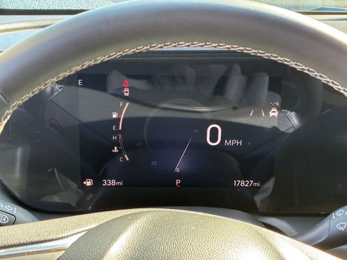 Used 2025 Buick Encore GX Preferred image 38