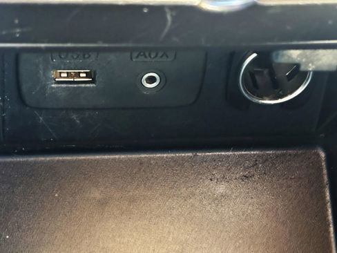 Used 2014 Subaru Outback 2.5i Limited image 27