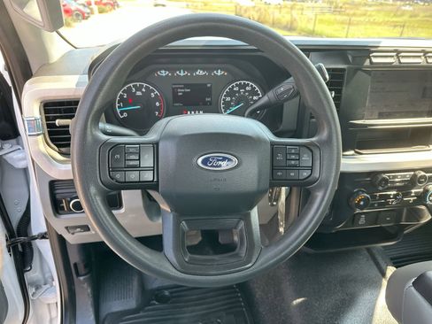 Used 2024 Ford F250 XL image 14