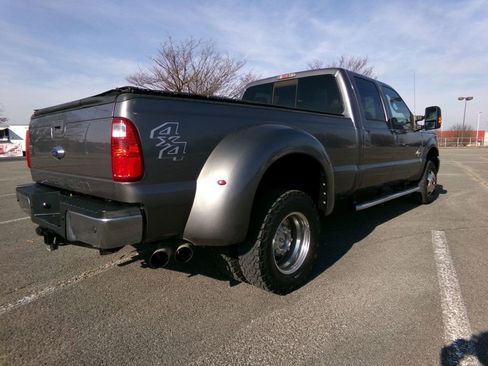 Used 2014 Ford F350 Lariat w/ Lariat Ultimate Package image 6