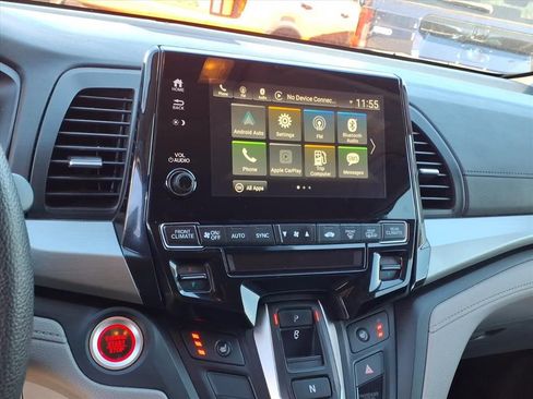 Used 2019 Honda Odyssey EX image 10