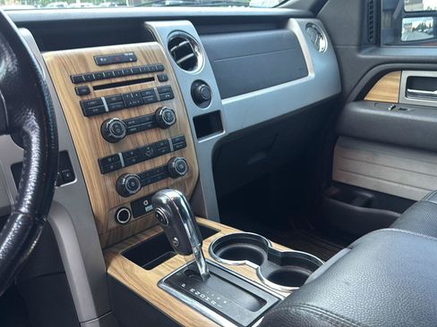 Used 2011 Ford F150 Lariat w/ Lariat Chrome Pkg AWD/4WD image 17