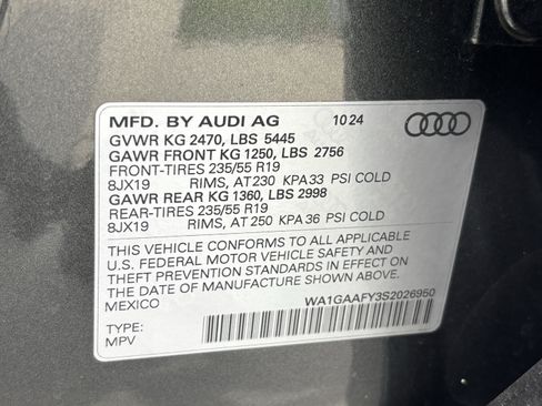 Used 2025 Audi Q5 2.0T Premium AWD/4WD image 37