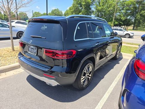 Certified 2024 Mercedes-Benz GLB 250 image 2