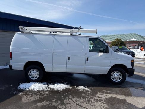 Used 2013 Ford E-250 and Econoline 250 E 250 3dr Cargo Van image 8