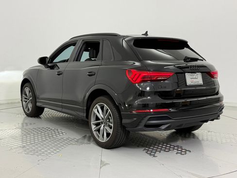 Certified 2023 Audi Q3 2.0T Premium w/ Black Optic Sport Package image 3