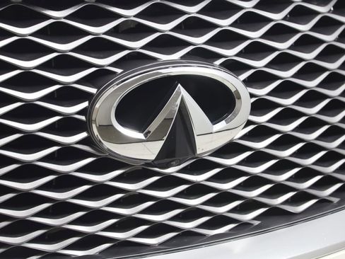 Used 2023 INFINITI QX80 Sensory w/ Cargo Package AWD/4WD image 21