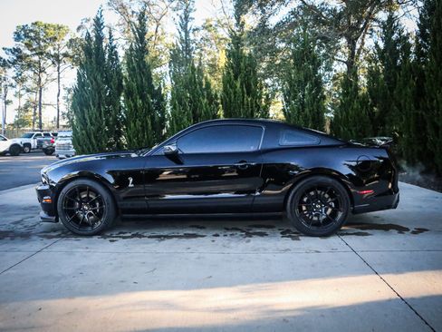 Used 2014 Ford Mustang Shelby GT500 w/ Equipment Group 821A image 7