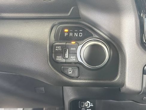 Used 2022 RAM 1500 Big Horn AWD/4WD image 19