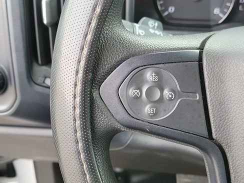 Used 2017 Chevrolet Silverado 1500 W/T RWD image 8