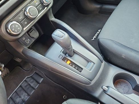 Used 2024 Nissan Versa S w/ S Plus Package image 17