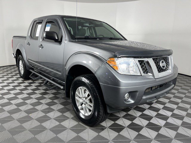 Used 2021 Nissan Frontier SV AWD/4WD image 2