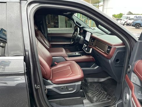 Used 2023 Ford Expedition Max Limited RWD image 15
