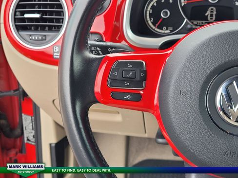 Used 2013 Volkswagen Beetle TDI image 14