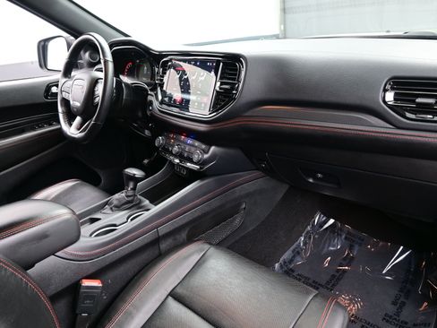 Used 2024 Dodge Durango GT image 15