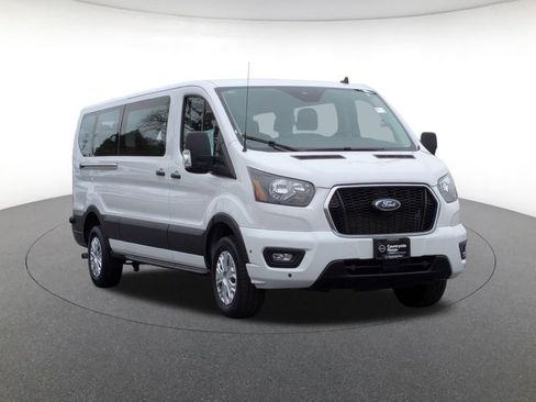 Used 2024 Ford Transit 350 XLT RWD image 3