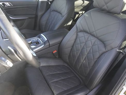 Used 2023 BMW X7 xDrive40i w/ Premium Package image 20