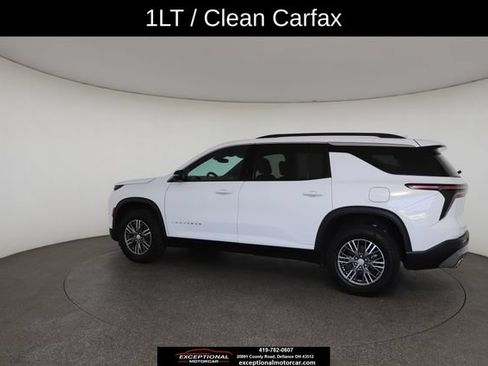 Used 2025 Chevrolet Traverse LT w/ Driver Confidence Package FWD image 9