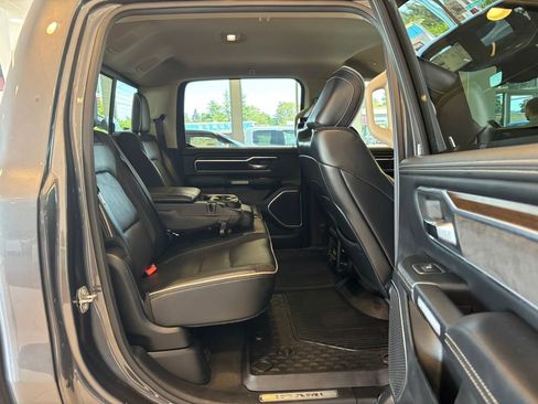 Used 2021 RAM 1500 Laramie AWD/4WD image 25