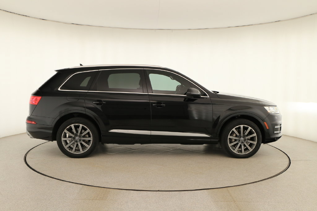 Used 2017 Audi Q7 3.0T Premium Plus AWD/4WD image 8