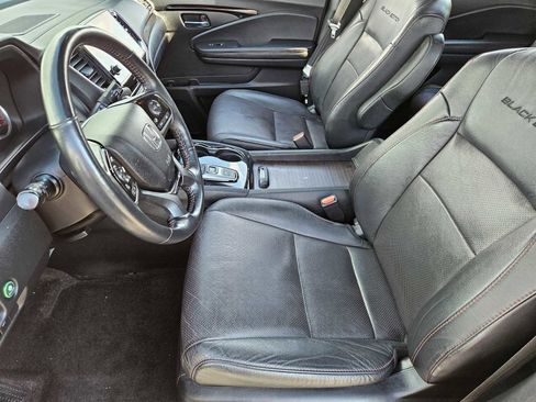 Certified 2022 Honda Pilot Black Edition image 13
