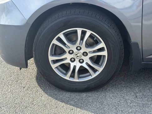 Used 2011 Honda Odyssey EX image 29