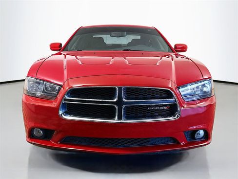 Used 2013 Dodge Charger SXT w/ Rallye Appearance Group image 2