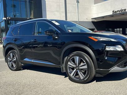 Used 2021 Nissan Rogue SL w/ Premium Package