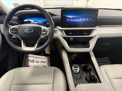 New 2026 Ford Explorer Active image 20