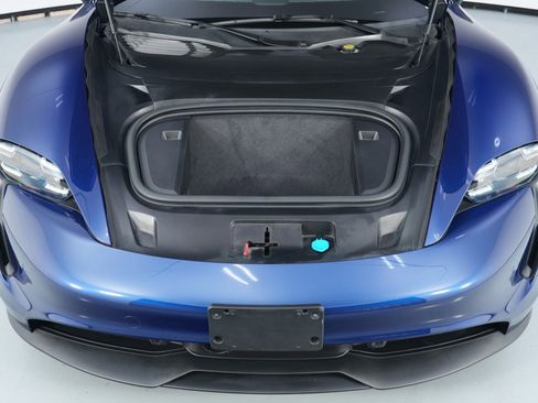 Used 2020 Porsche Taycan 4S w/ Premium Package image 8