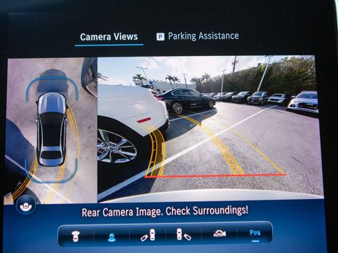 Used 2022 Mercedes-Benz C 300 Sedan w/ Exclusive Trim Package image 32