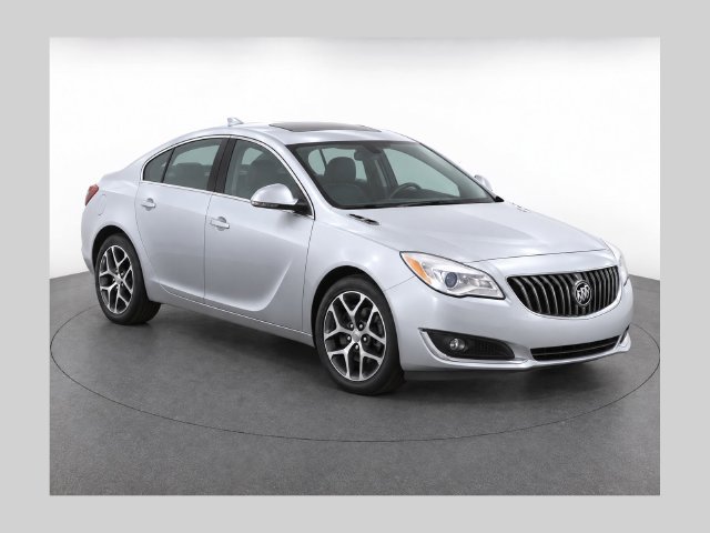 Used 2016 Buick Regal Sport Touring FWD image 1