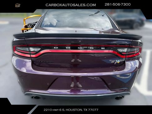 Used 2021 Dodge Charger Scat Pack RWD image 4