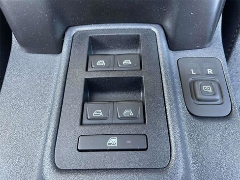 New 2025 Ford Bronco 4-Door image 29