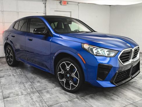 Used 2025 BMW X2 M35i AWD/4WD image 3