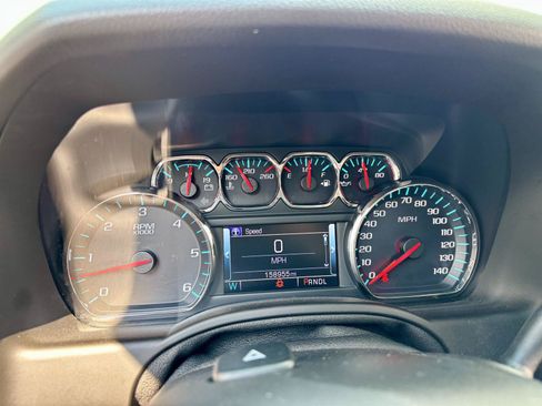 Used 2018 Chevrolet Tahoe LT AWD/4WD image 33