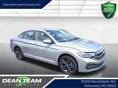 Used 2024 Volkswagen Jetta SE w/ Panoramic Sunroof Package