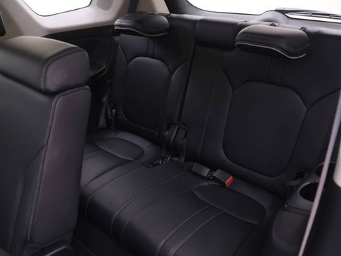 Certified 2023 Honda Pilot Elite image 12