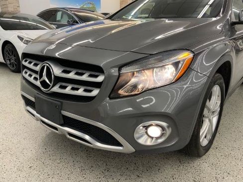Used 2018 Mercedes-Benz GLA 250 4MATIC w/ Premium Package image 36