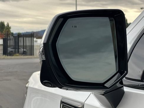 Used 2023 GMC Yukon XL AT4 w/ AT4 Premium Package image 51