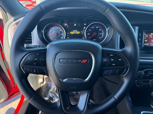 Used 2017 Dodge Charger SE w/ Popular Equipment Group RWD image 16