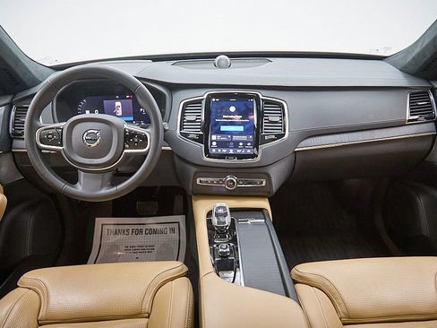 Certified 2023 Volvo XC90 T8 Ultimate w/ Lounge Package image 28