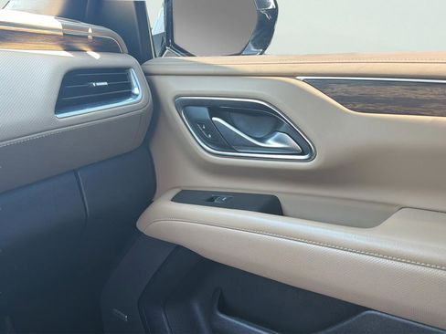 Used 2022 Chevrolet Tahoe Premier image 33