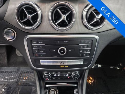 Used 2020 Mercedes-Benz GLA 250 image 23