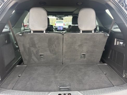 Used 2020 Ford Explorer ST image 43