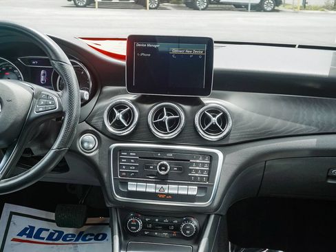 Used 2019 Mercedes-Benz CLA 250 4MATIC image 15
