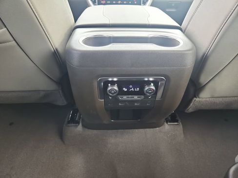 New 2026 GMC Yukon XL Elevation w/ Elevation Premium Package AWD/4WD image 13
