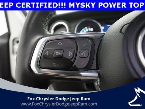 Used 2023 Jeep Wrangler Unlimited Sahara w/ Cold Weather Group image 17