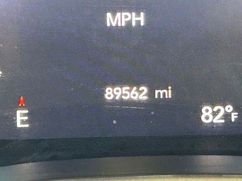 Used 2020 Chrysler Pacifica Touring-L Plus FWD image 26